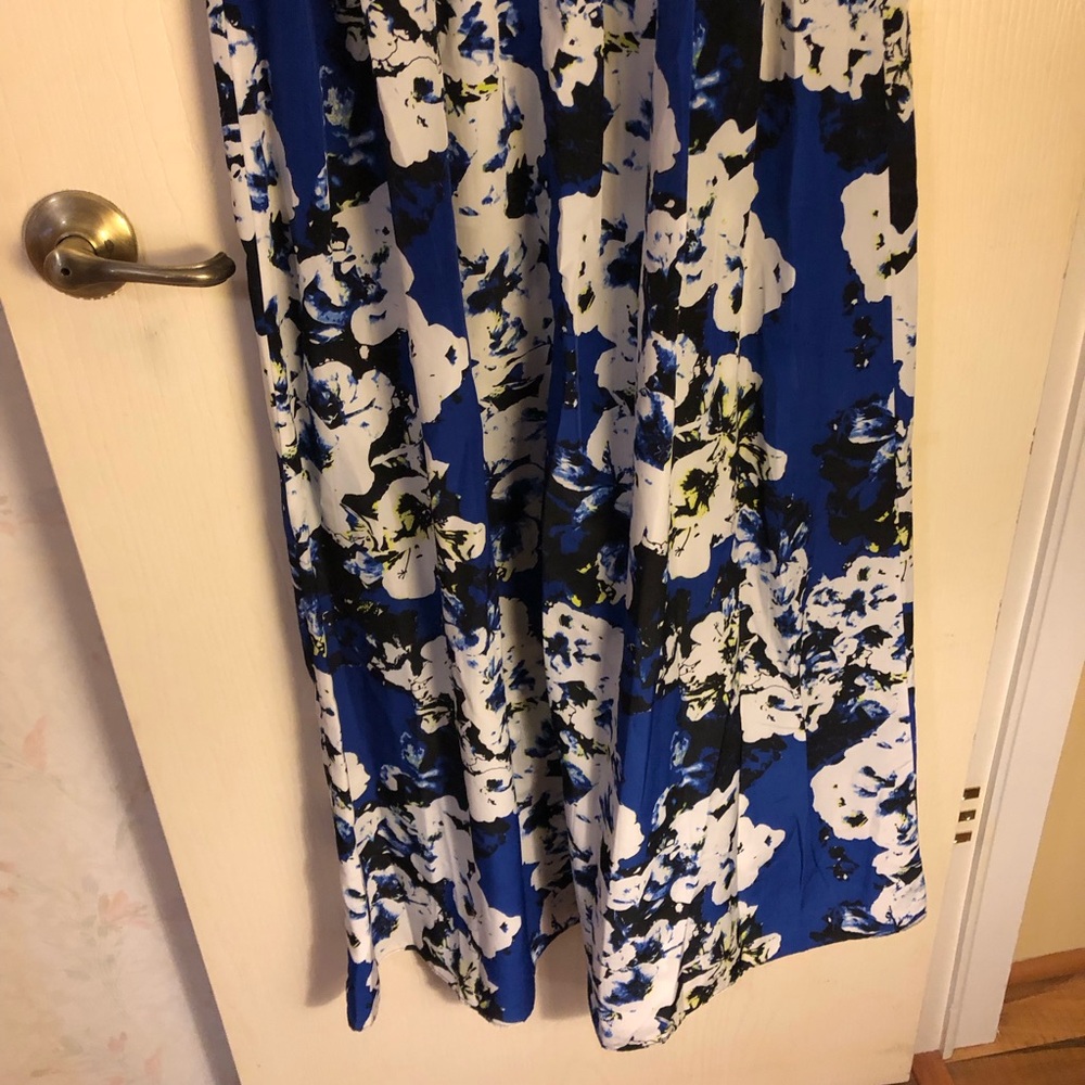 Parker Blue and White Floral Maxi Dress Size S - elastic back - Picture 7 of 9